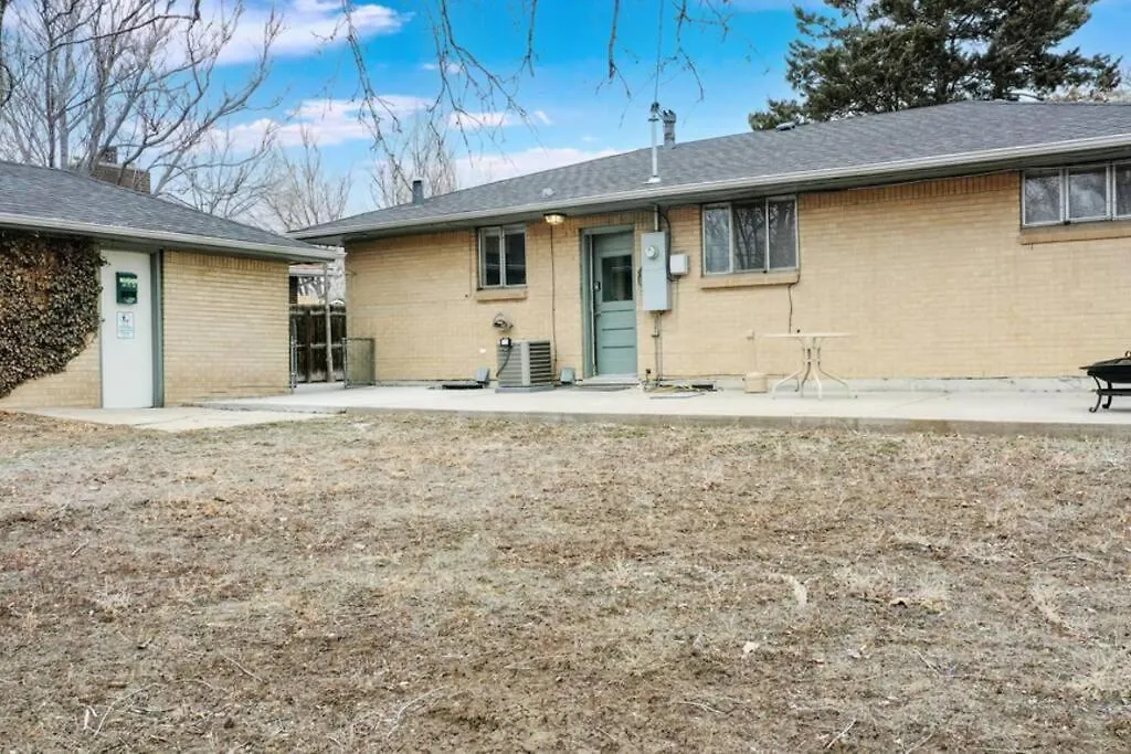 Lower Mable Unit, Denver New Kitchen & 2 King Beds Villa United States