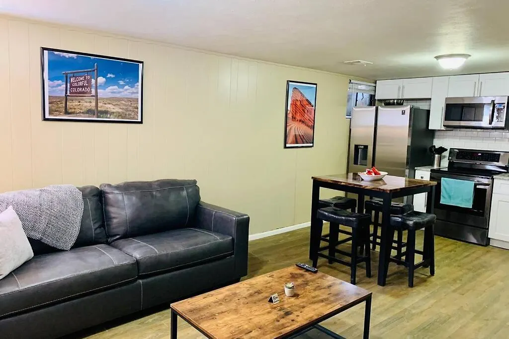 Holiday home Lower Mable Unit, Denver New Kitchen & 2 King Beds Villa